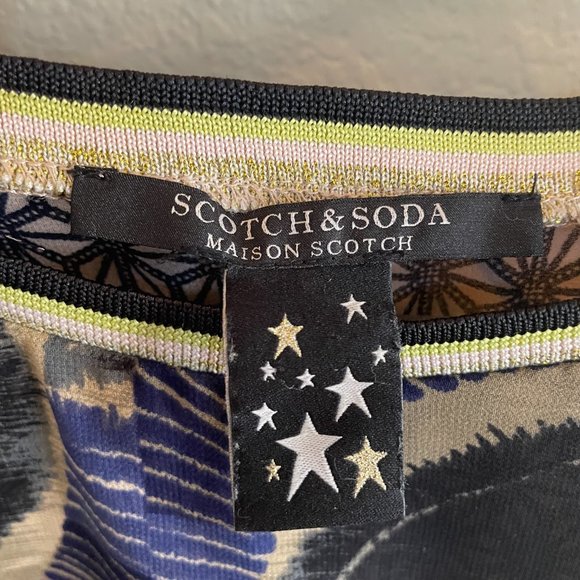 Scotch & Soda Maison Scotch Multi-Pattern T-shirt - Picture 2 of 9